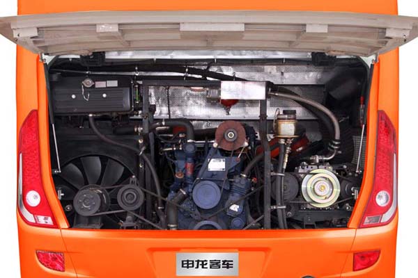 申龙SLK6120ALD5客车(柴油国五24-56座)