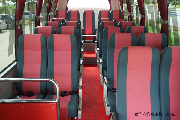 申龙SLK6750C3GN5客车(天然气国五24-29座)