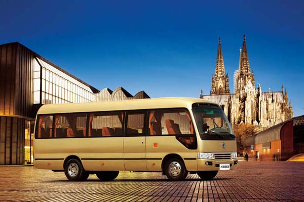 申龙SLK6602F1G客车(柴油10-19座)