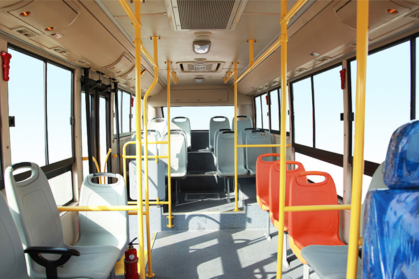 申龙SLK6779US5N5公交车(天然气国五14-28座)