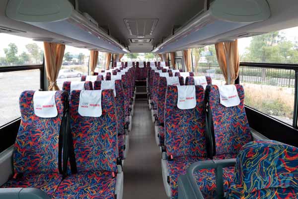 海格KLQ6882KAE51客车（柴油国五24-38座）