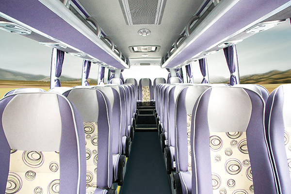 宇通ZK6758H5Z客车(柴油国五24-32座)