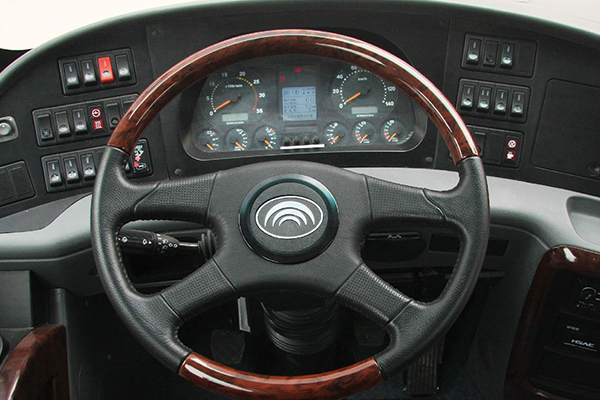 宇通ZK6758H5Y客车(柴油国五24-32座)