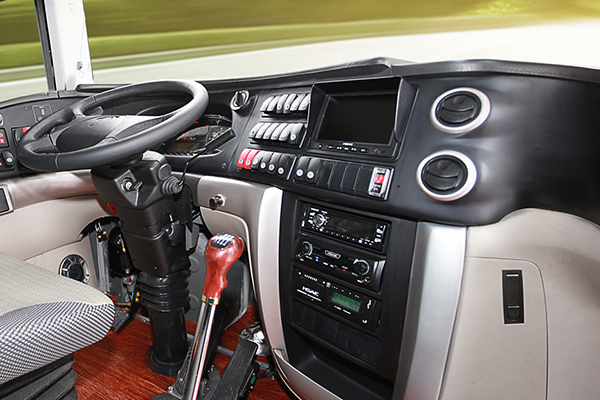 宇通ZK6146HNQY5Y客车(天然气国五25-69座)