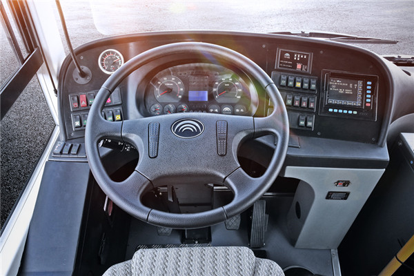 宇通ZK6120HNG2公交车(天然气国五10-45座)