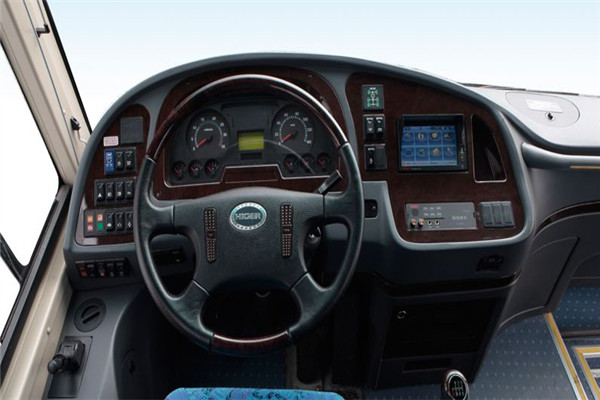 海格KLQ6905KQC51客车(天然气国五24-41座)