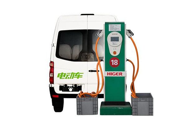 海格KLQ6601BEV1N1多功能商务车(纯电动10-18座)