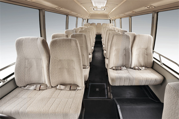 金旅XML6809JEV60客车(纯电动24-35座)