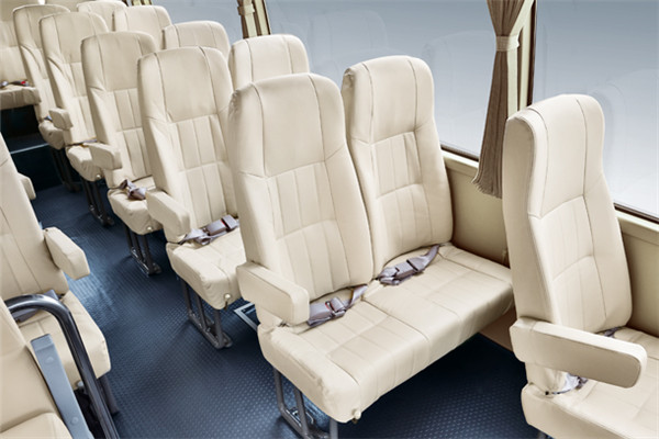 金旅XML6722J25N客车(天然气国五24-28座)