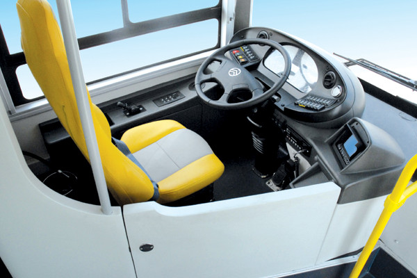 金旅XML6115JHEVG5C1公交车(柴油/电混动国五20-40座)