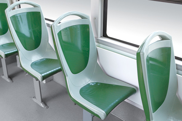 金旅XML6115JHEVG5C1公交车(柴油/电混动国五20-40座)