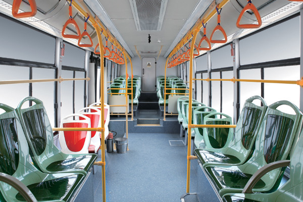 金旅XML6115JHEVA5CN2公交车(天然气/电混动国五20-40座)