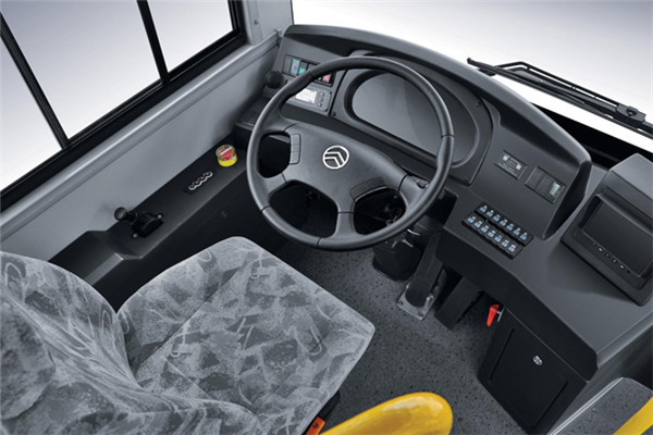 金旅XML6125JEV20C公交车(纯电动10-38座)