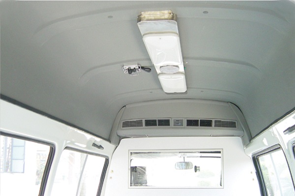 金旅XML5036XJH15救护车(汽油国五5-7座)