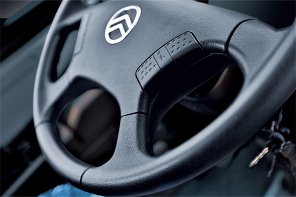 金旅XML6757J15N客车（天然气国五24-33座）