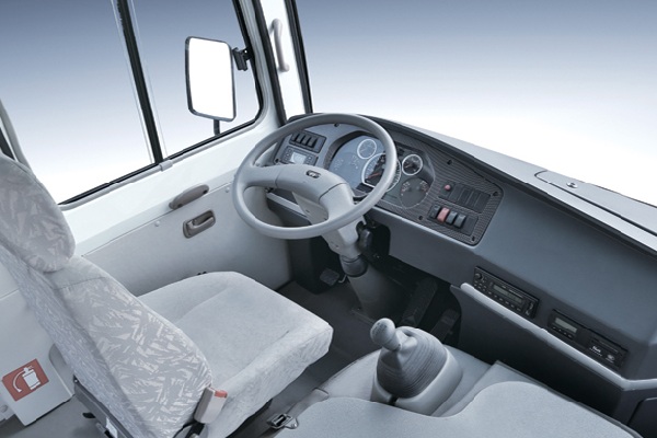 金旅XML6752J15N客车(天然气国五24-30座)