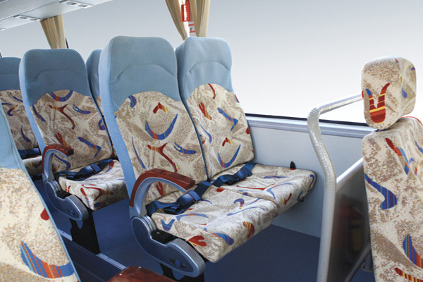 金旅XML6807J65N客车(天然气国五24-35座)