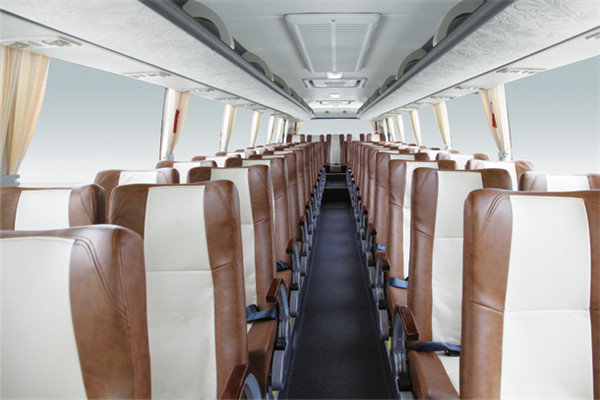 金旅XML6113J55N客车（天然气国五24-53座）