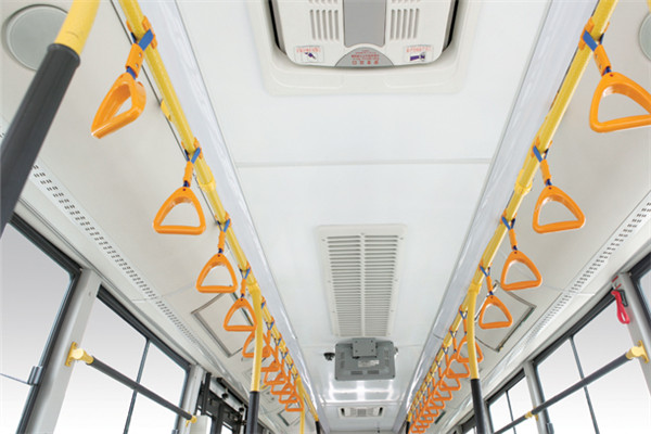 金旅XML6105JHEV85CN公交车(天然气/电混动国五20-36座)