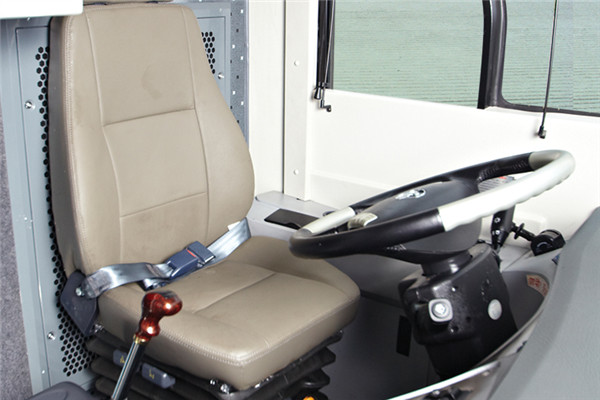 金龙XMQ6129FYN5B客车(天然气国五24-51座)