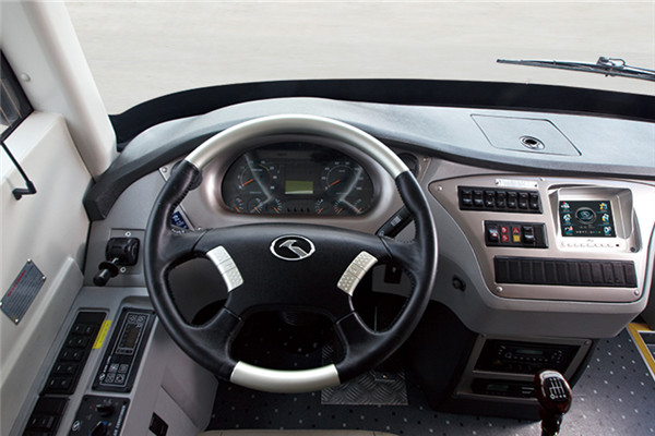 金龙XMQ6129FYN5B客车(天然气国五24-51座)