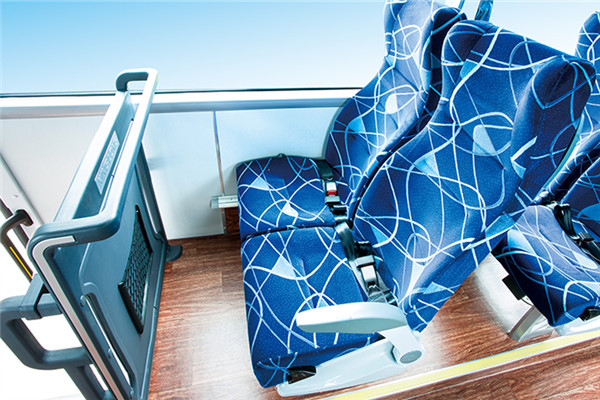 金龙XMQ6125HYD5D客车(柴油国五24-54座)