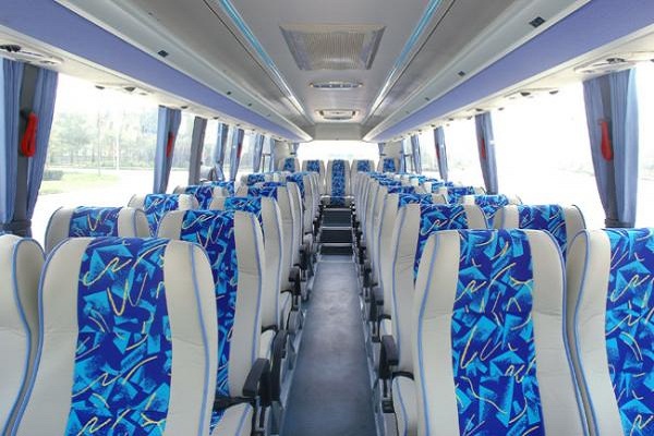 中通LCK6117H5A1客车(柴油国五24-50座)