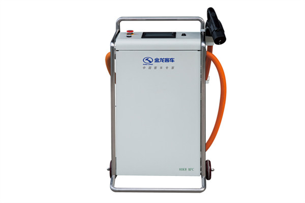 金龙XMQ6821CYBEVL2客车(纯电动24-35座)