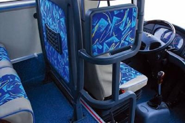 中通LCK6118HQ5A1客车(柴油国五24-52座)