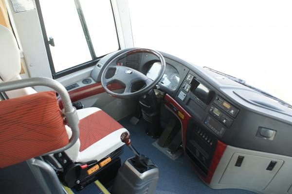 中通LCK6769HC1客车(天然气国四24-33座)