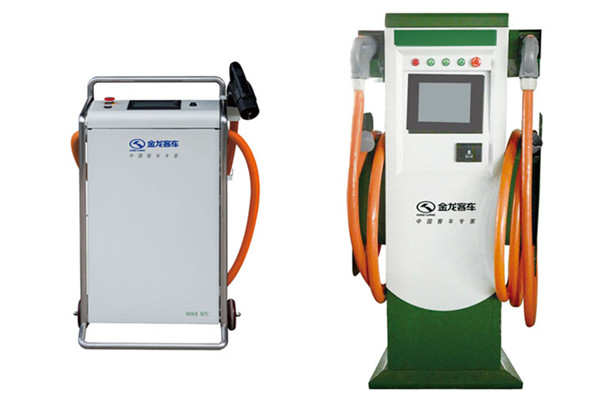 金龙XMQ6811AGBEVL1公交车(纯电动10-23座)