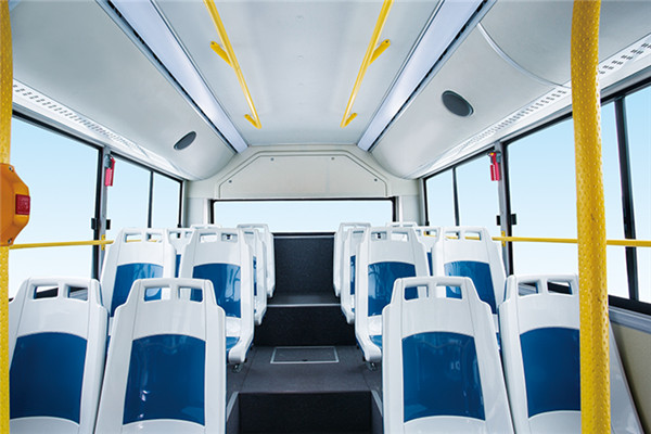 金龙XMQ6106BGN5公交车(天然气国五19-42座)