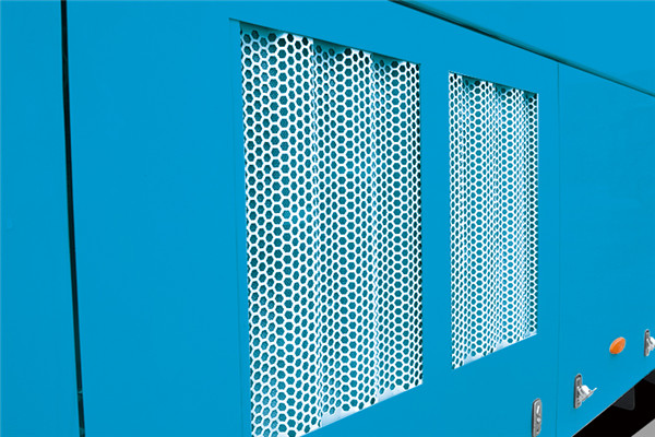 金龙XMQ6112AYD5D客车(柴油国五24-52座)