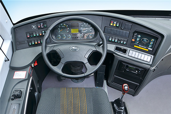 金龙XMQ6112AYD5D客车(柴油国五24-52座)