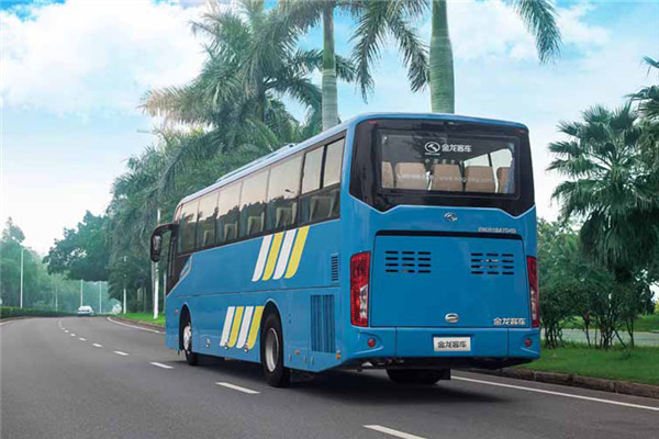 金龙XMQ6112AYD5C客车(柴油国五24-52座)