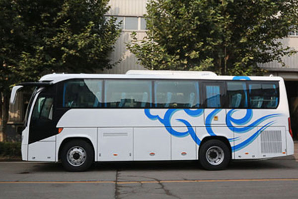 福田欧辉BJ6802U6ACB-1客车(天然气国五24-33座)