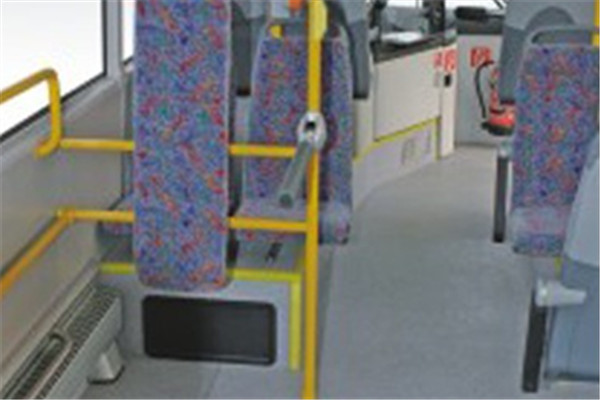 黄海DD6181B01N公交车(天燃气国五14-57座)