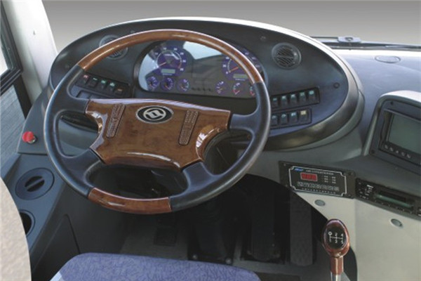 黄海DD6930B25N公交车(天然气国五18-33座)