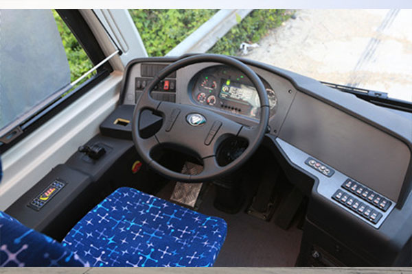 福田欧辉BJ6116EVUA-6客车(纯电动24-51座)