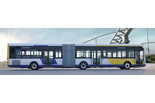 青年JNP6181GVC公交车(液化天然气国五30-62座)