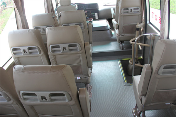 晶马JMV6603CF1客车(柴油国五10-19座)