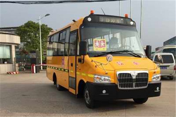 上饶SR6686DXV小学生专用校车(柴油国五24-35座)