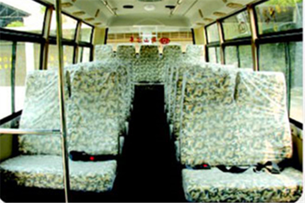 齐鲁BWC6665KA5客车(柴油国五24-27座)