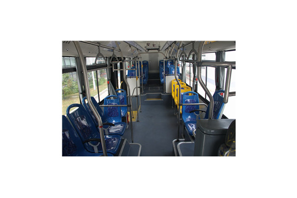 申沃SWB6107PHEV18公交车(柴油/电混动国五10-33座)