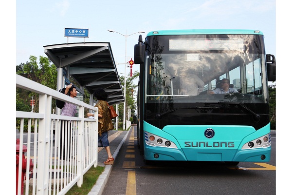 申龙SLK6109ULE0BEVK公交车(纯电动10-40座)