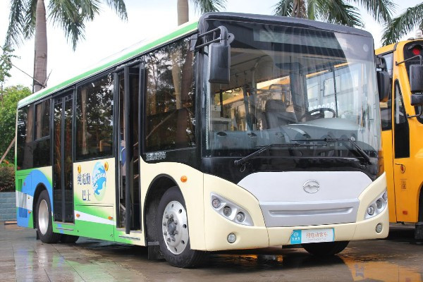 五洲龙FDG6801EVG1公交车(纯电动15-24座)