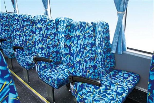 亚星YBL6127GHQCP公交车(天然气国五20-56座)