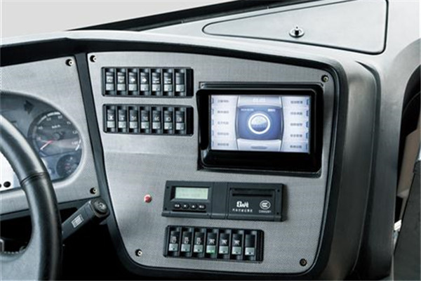 亚星JS6108GHEVC11公交车（天然气/电混动国五12-42座）