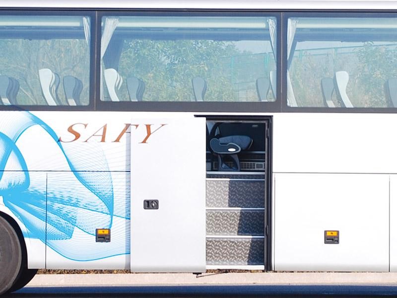 亚星YBL6121H2QCP客车(天然气国五24-59座)