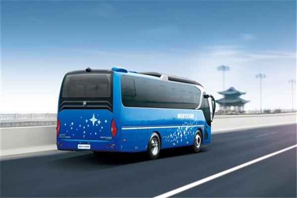亚星YBL6805HCP客车(天然气国五24-35座)
